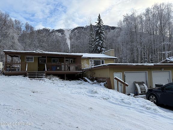 2nd image of 21635 Settlers Dr