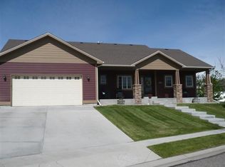 7252 Legacy Pkwy, Cheyenne, WY 82009
