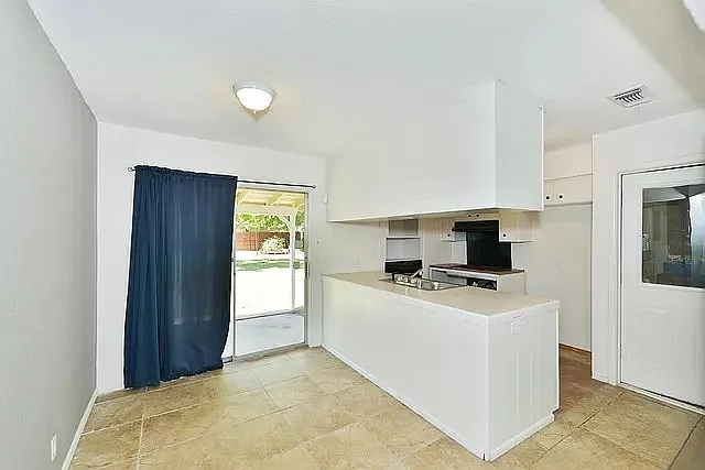 505 Oak Dr — Photo 12