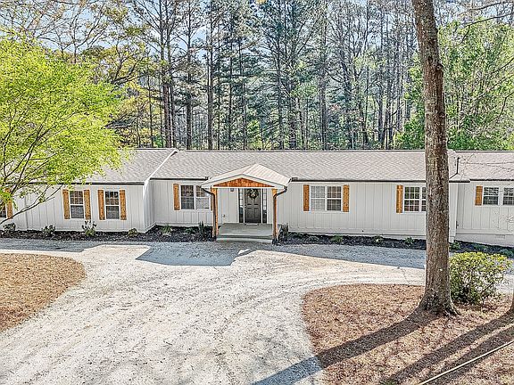 3rd image of 140 Mary Freeman Rd