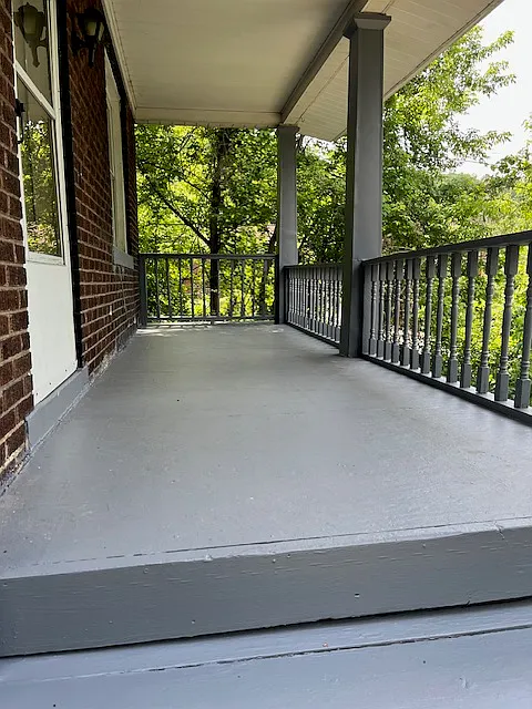 3 bed, 1050 sqft, $1,300 — Photo 3
