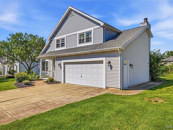 3rd image of 705 Sara Ct