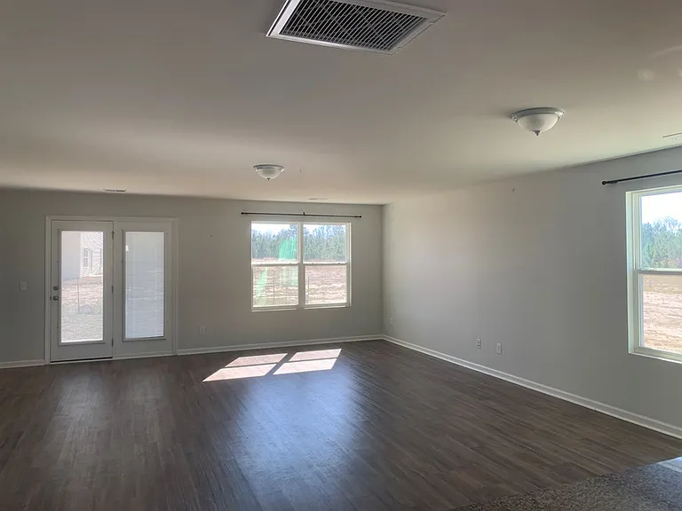 481 Tondee Way — Photo 8