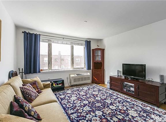 2nd image of 3330 61st St APT 306