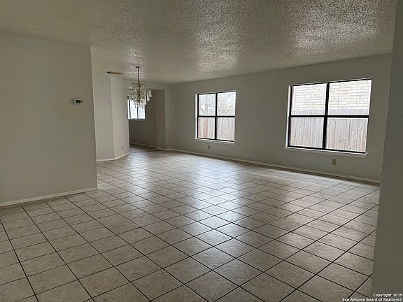 2nd image of 8006 DOVE TRAIL DR