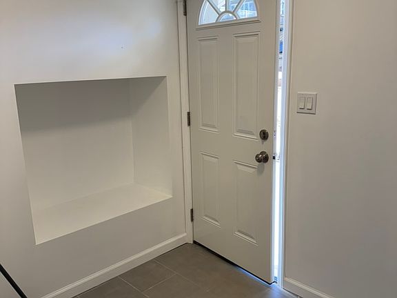 4th image of 108 Buchanan Ave