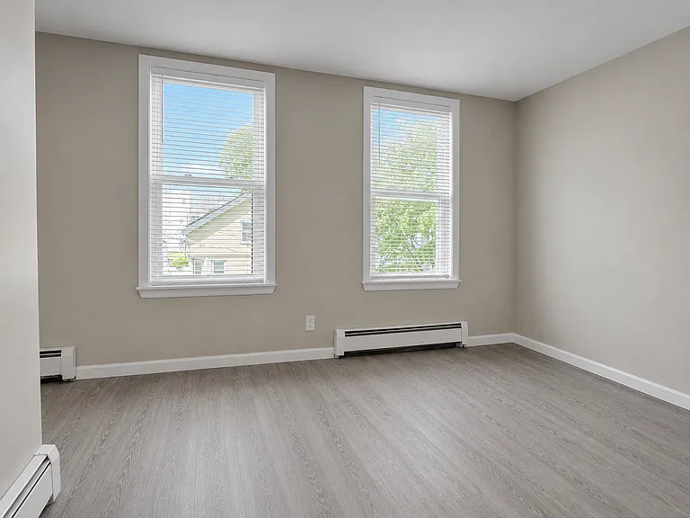 95 Princeton St #3 — Photo 5