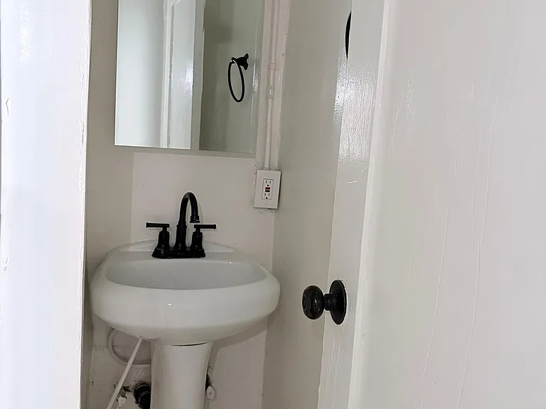 503 Union Dr — Photo 20