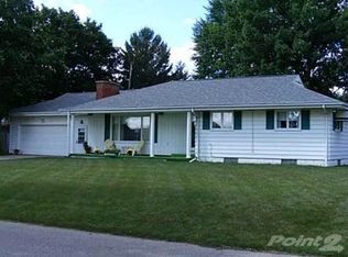 1312 Hall St, Eaton Rapids, MI 48827