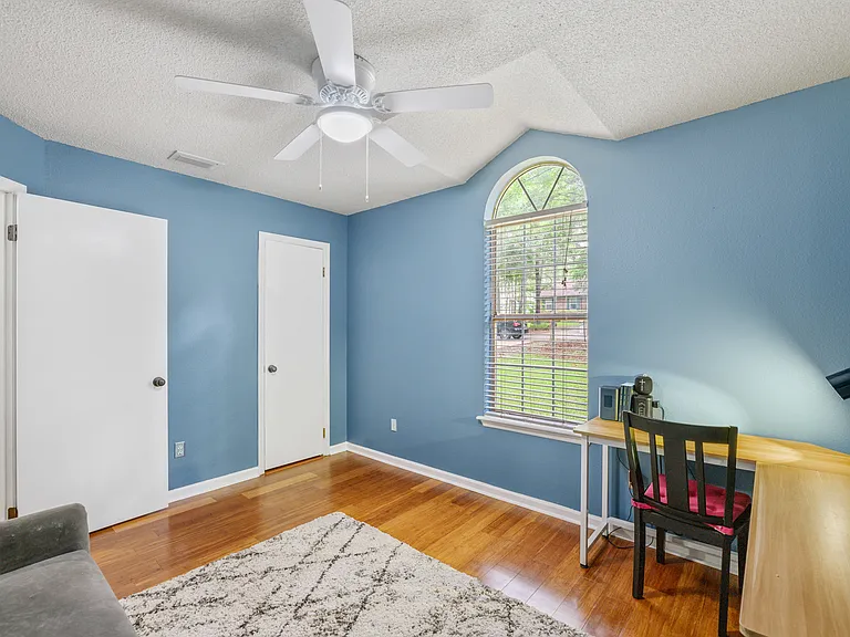 1835 Folkstone Rd — Photo 18