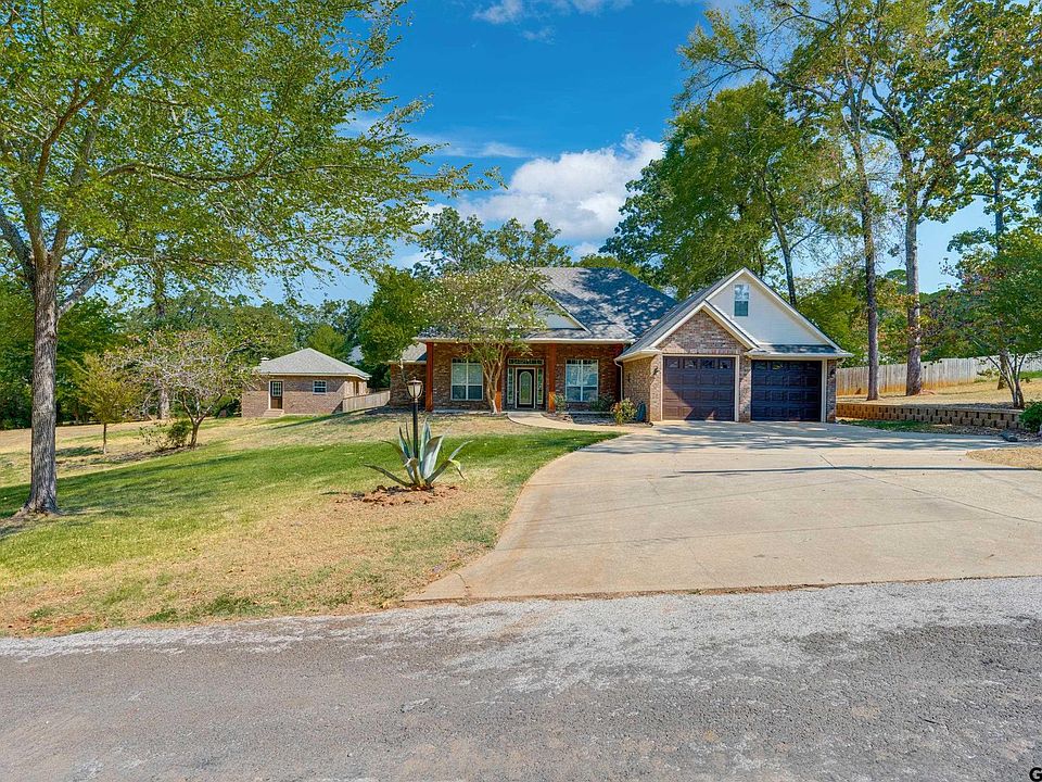 1st image of 16502 Caddo Trl