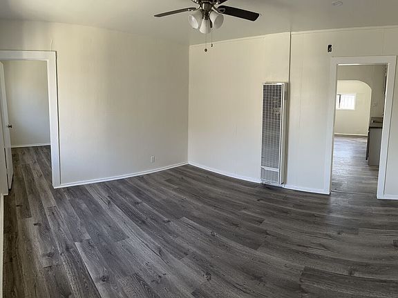 3rd image of 5964 S Figueroa St