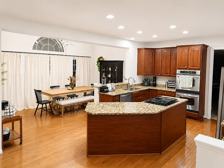 52 Nugent Dr — Photo 12