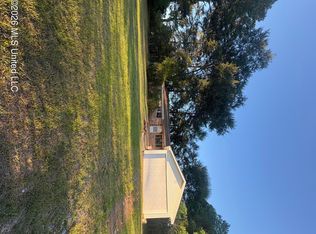 105 Hulon St, Ellisville, MS 39437