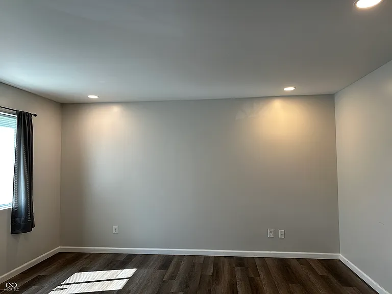 2921 Dearborn St — Photo 3