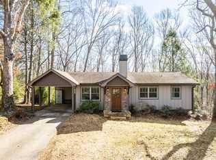 665 Davis Rd, Blue Ridge, GA 30513
