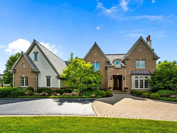 1690 Tallgrass Ln, Lake Forest, IL 60045