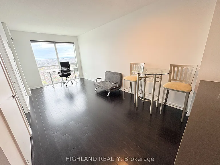 510 Curran Pl #3103 — Photo 6