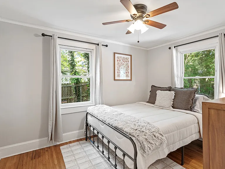 207 Brookside Ave — Photo 17