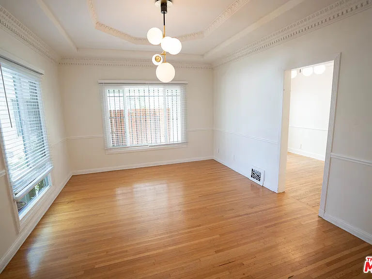 1210 S La Jolla Ave — Photo 14