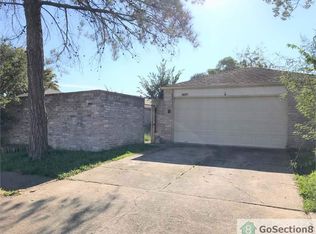 16119 New Field Dr, Houston, TX 77082