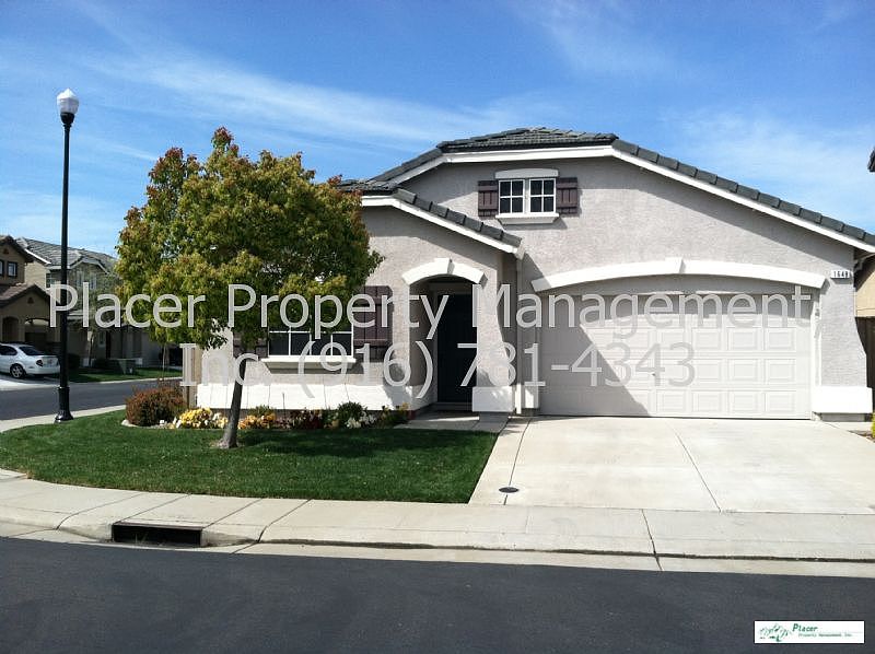 1648 Black Bear Street