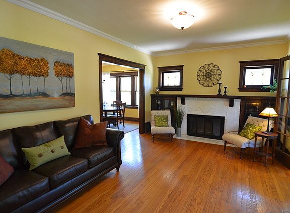 2nd image of 111 N Brainard Ave