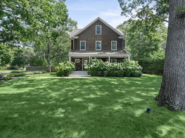 64 Hazelwood Ave, Westhampton Beach, NY 11978