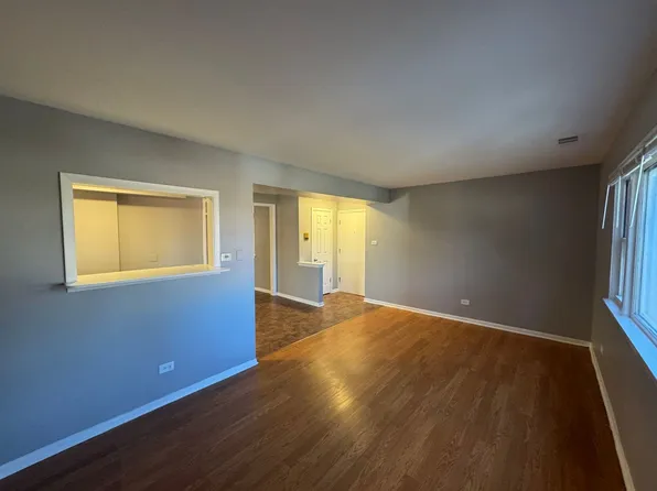 8216 S Exchange, 8216 S Exchange Ave #3, Chicago, IL 60617