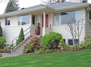 11 Southwest Ave, Portland, OR 97239