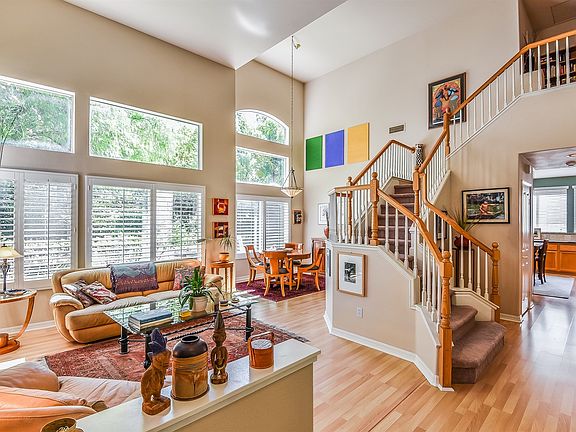 4th image of 27564 Wellsley Way