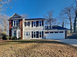 976 Gazin Pl, Stone Mountain, GA 30083