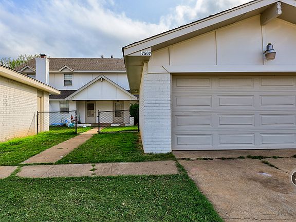 3rd image of 7507 Knight Lake Dr