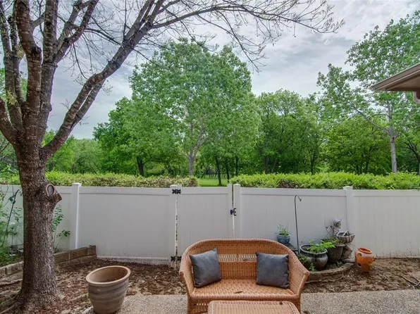 1528 Chestnut Dr, Aubrey, TX 76227