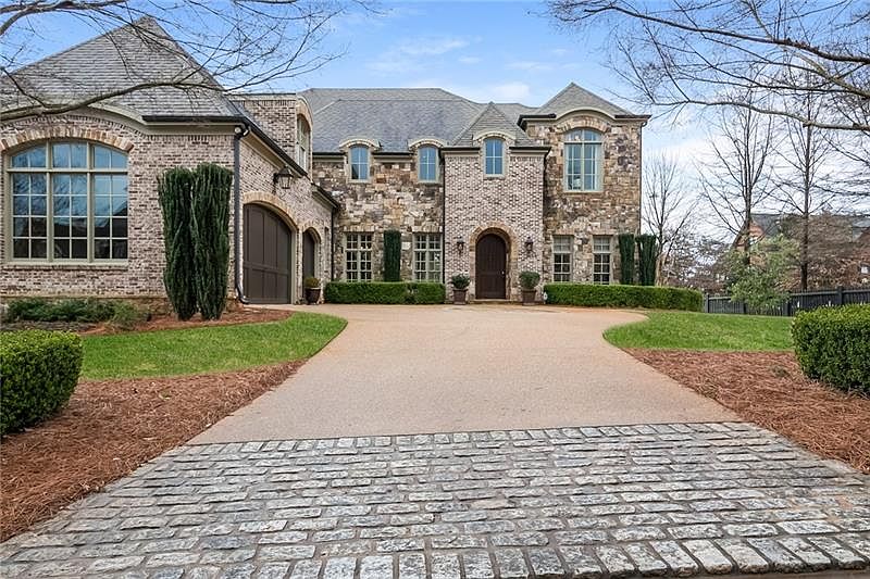 1st image of 2152 Whitehall Ct SE