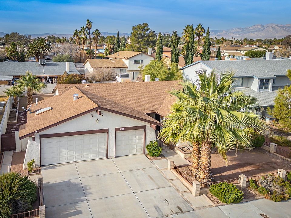 3235 Mountain Spring Rd, Las Vegas, NV 89146 | Zillow
