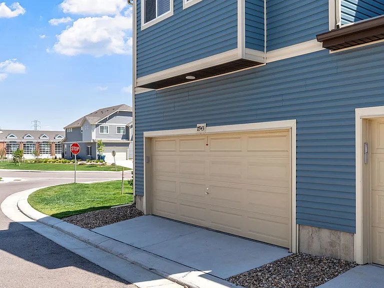 17943 E 103rd Ave — Photo 50