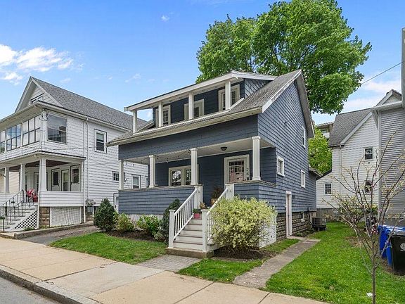 3rd image of 24 Wigglesworth St