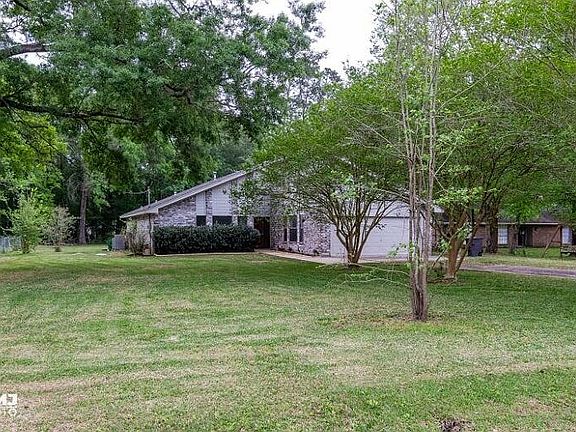 2nd image of 455 Oakland Dr