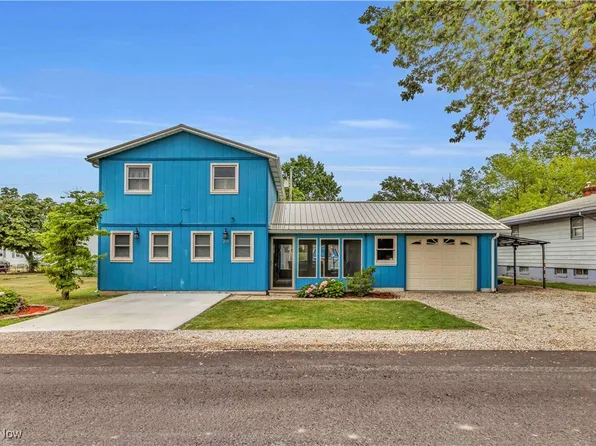 219 Delamere Rd, Vermilion, OH 44089