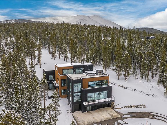 4th image of 316 N Fuller Placer Road