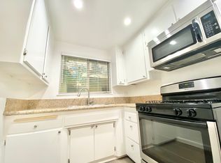 1037 N Ogden Dr #2A, Los Angeles, CA 90046