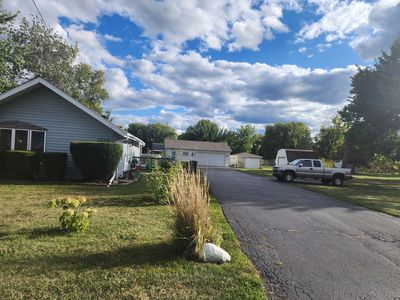 23541 W Beach Grove Rd, Antioch, IL, 60002