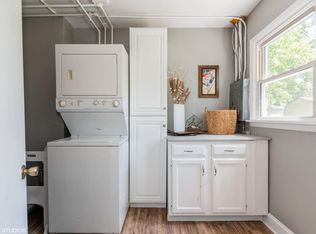 321 Grant Ave, Geneva, IL 60134