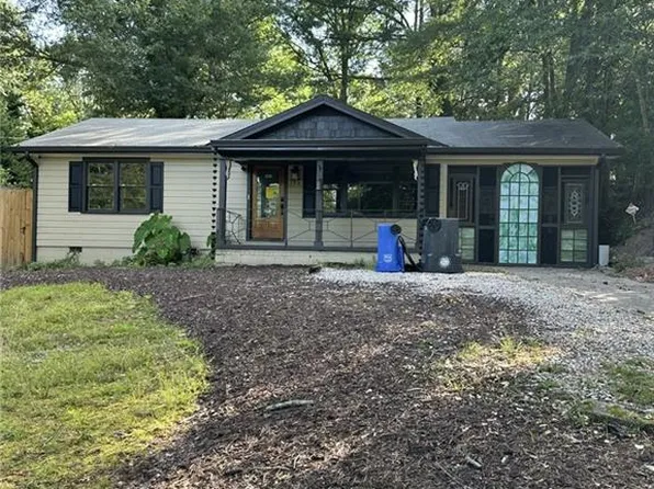 394 Christopher Dr, Gainesville, GA 30501