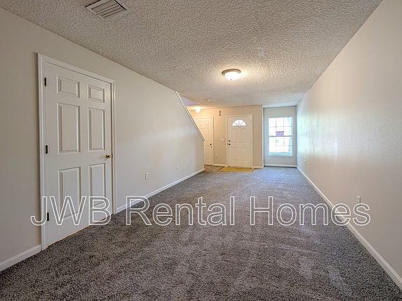 4th image of 8473 McGirts Village Ln