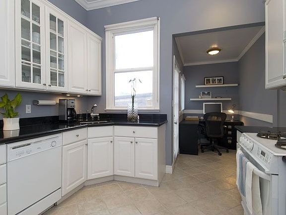 3rd image of 1434 Kansas St