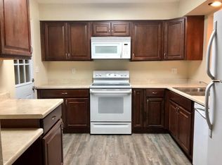 6044 E Dodge St, Mesa, AZ 85205