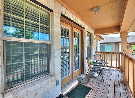 5th image of 1310 Parmer Ln #10C