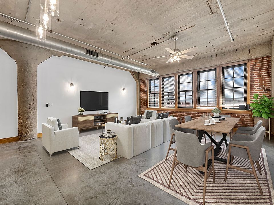 1st image of 2605-2637 Washington Ave #215